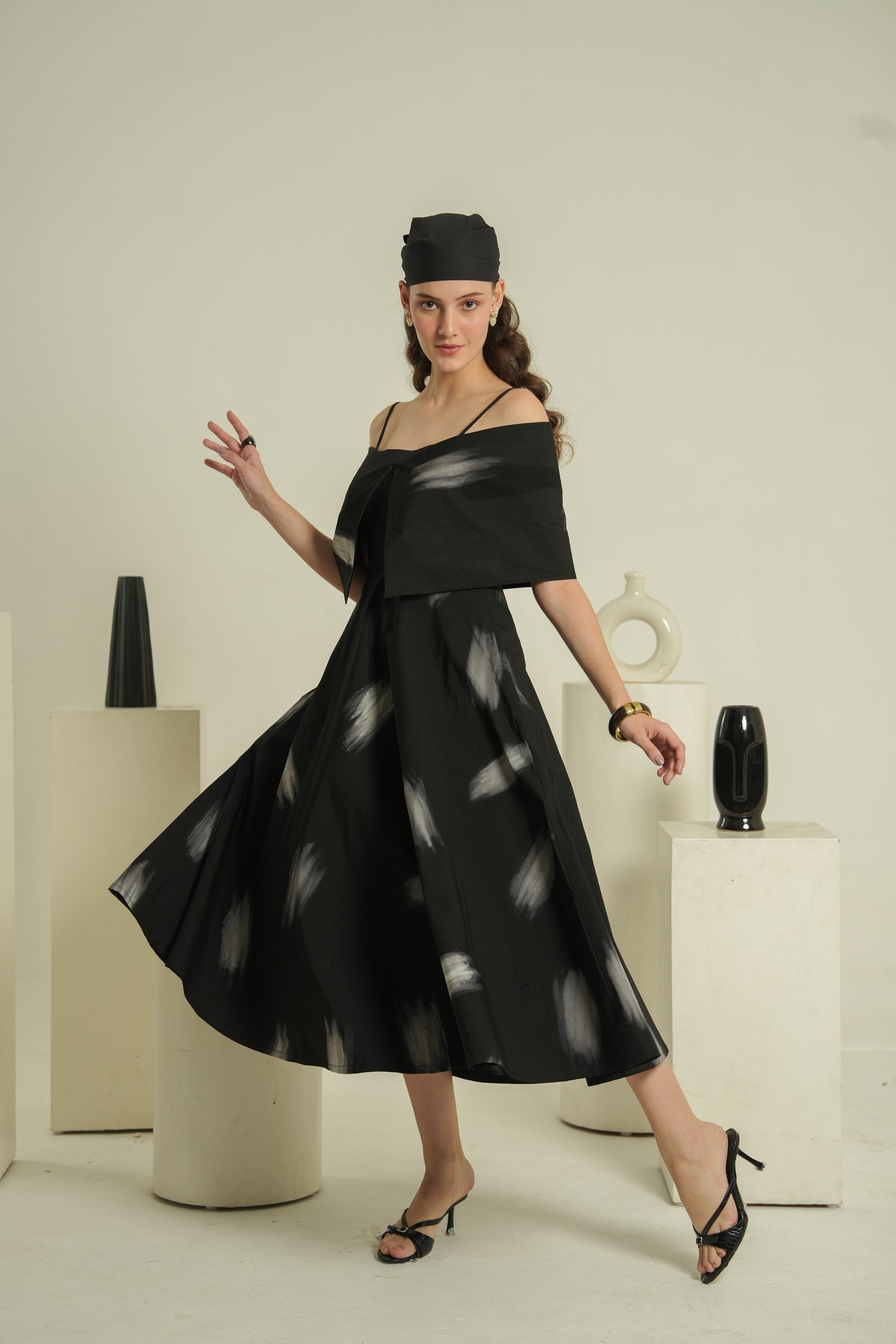 Elira Dress